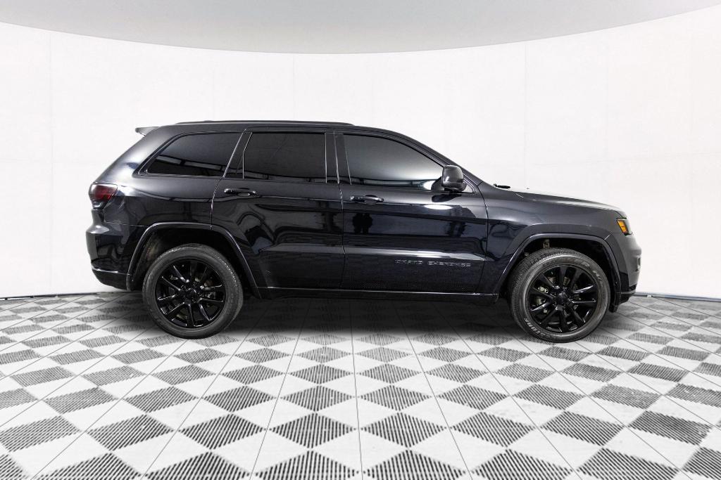 used 2020 Jeep Grand Cherokee car, priced at $25,498