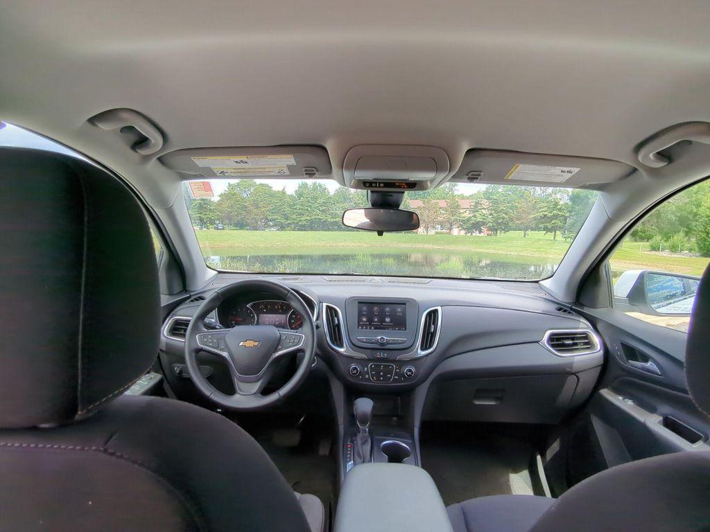 used 2022 Chevrolet Equinox car, priced at $23,154