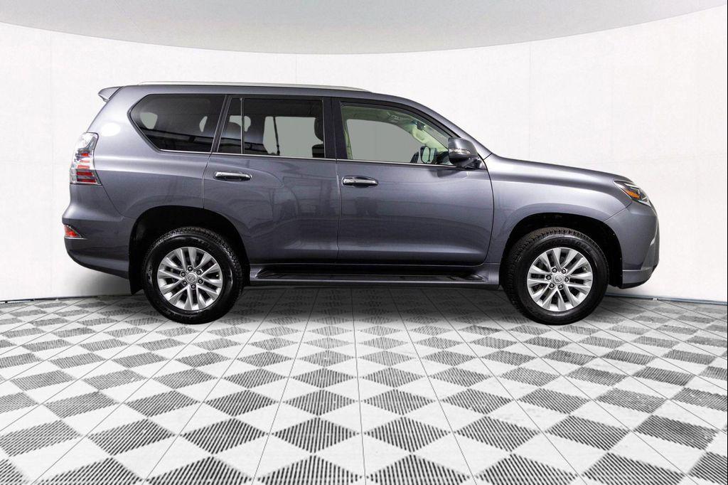 used 2022 Lexus GX 460 car, priced at $51,302