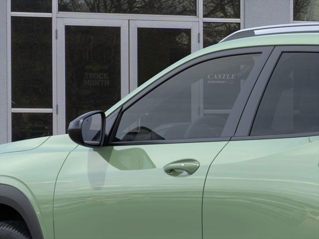 new 2025 Chevrolet Trax car, priced at $27,310