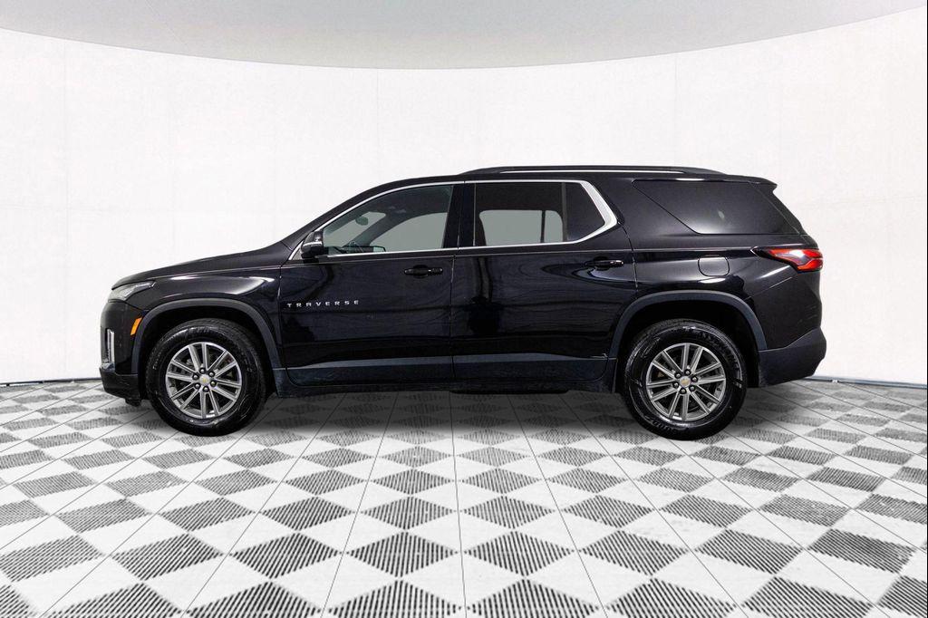 used 2022 Chevrolet Traverse car, priced at $29,536