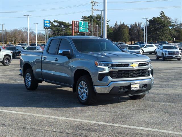 used 2025 Chevrolet Silverado 1500 car, priced at $44,994