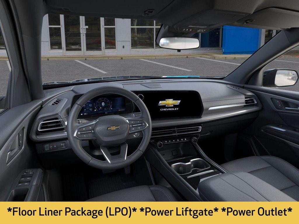 new 2025 Chevrolet Traverse car, priced at $40,542