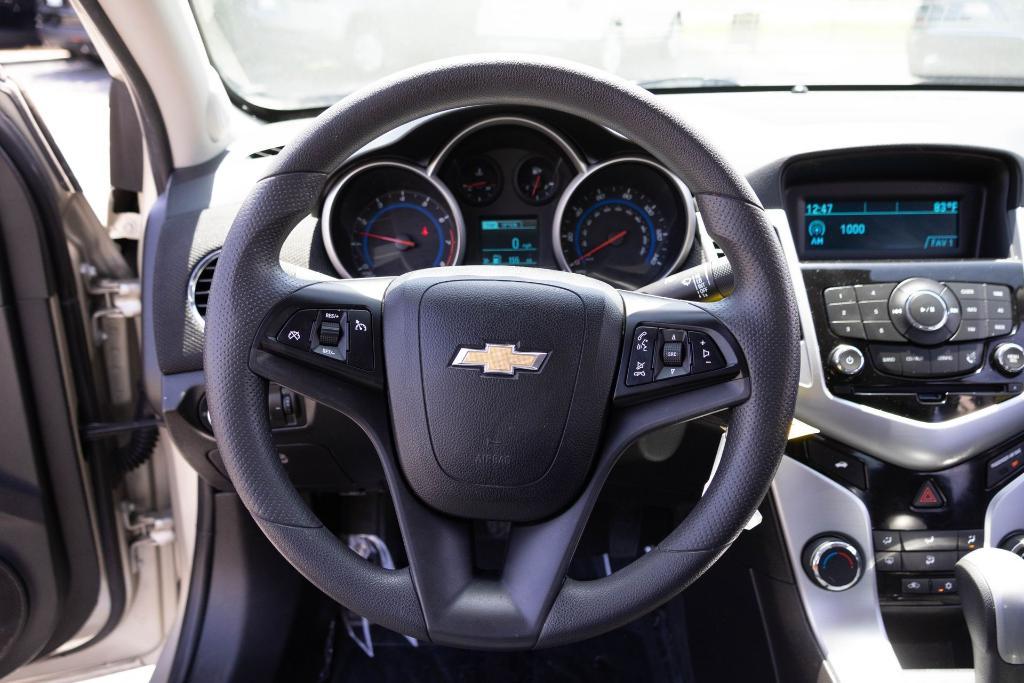 used 2016 Chevrolet Cruze Limited car, priced at $11,377
