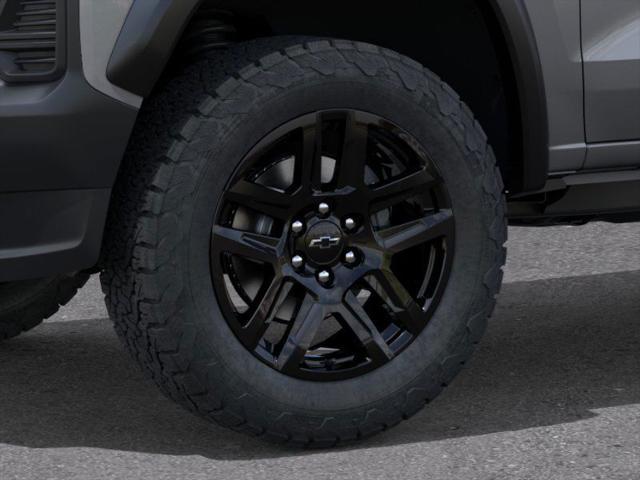 new 2025 Chevrolet Colorado car, priced at $45,620