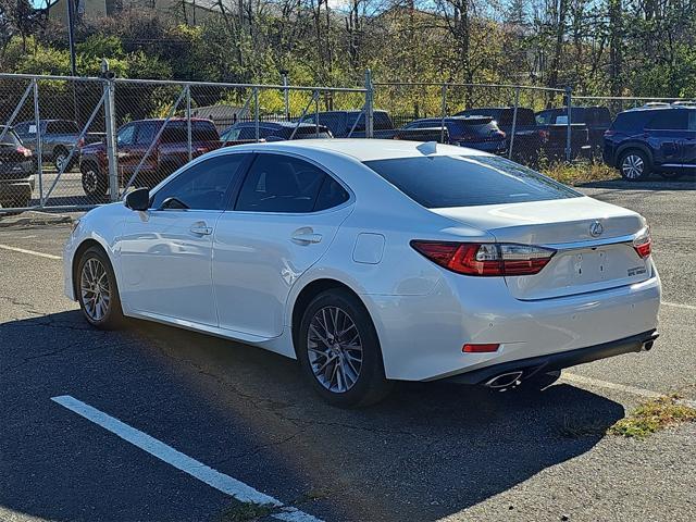 used 2018 Lexus ES 350 car, priced at $20,812