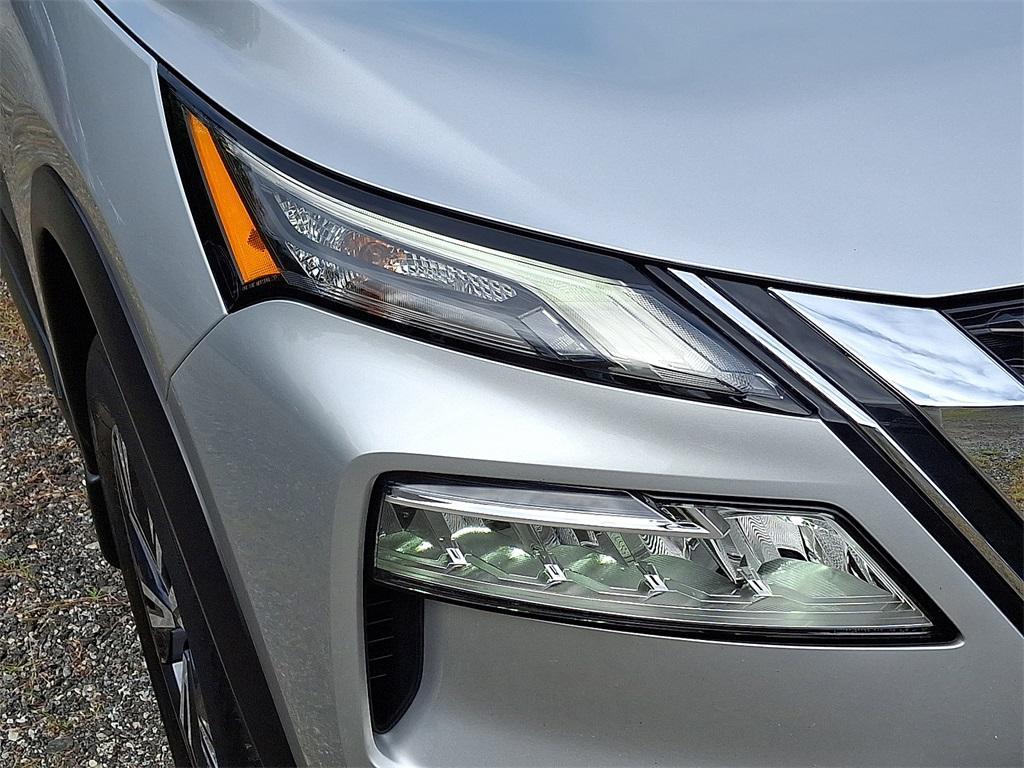 used 2022 Nissan Rogue car, priced at $19,987