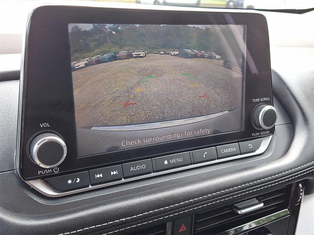 used 2022 Nissan Rogue car, priced at $19,987