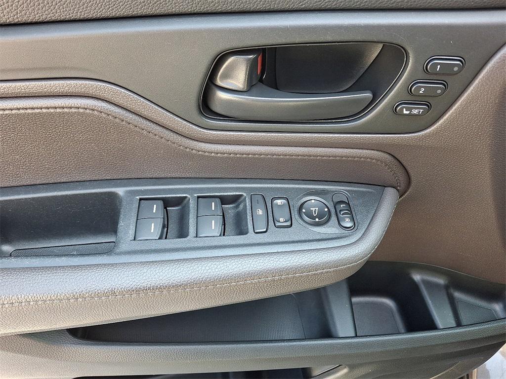 used 2018 Honda Odyssey car, priced at $16,500