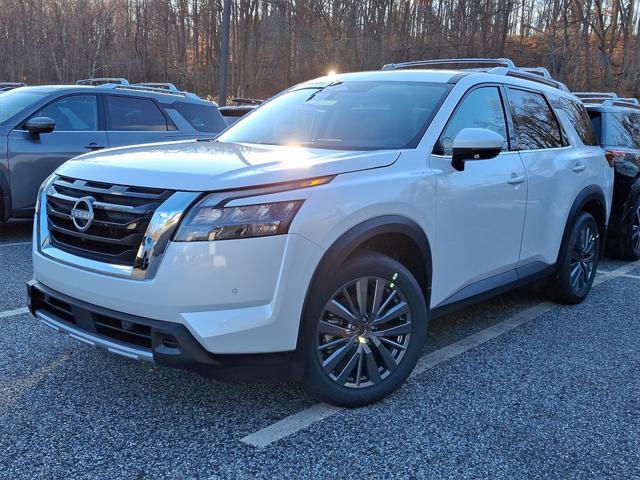 new 2025 Nissan Pathfinder car, priced at $47,938