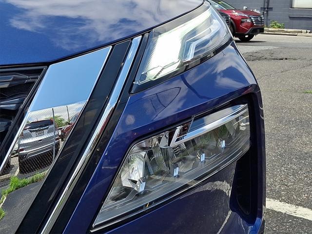 used 2021 Nissan Rogue car, priced at $25,999