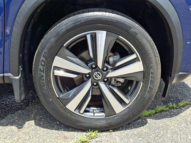 used 2021 Nissan Rogue car, priced at $25,999