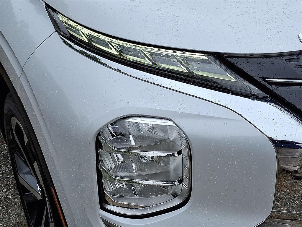 used 2022 Mitsubishi Outlander car, priced at $24,000