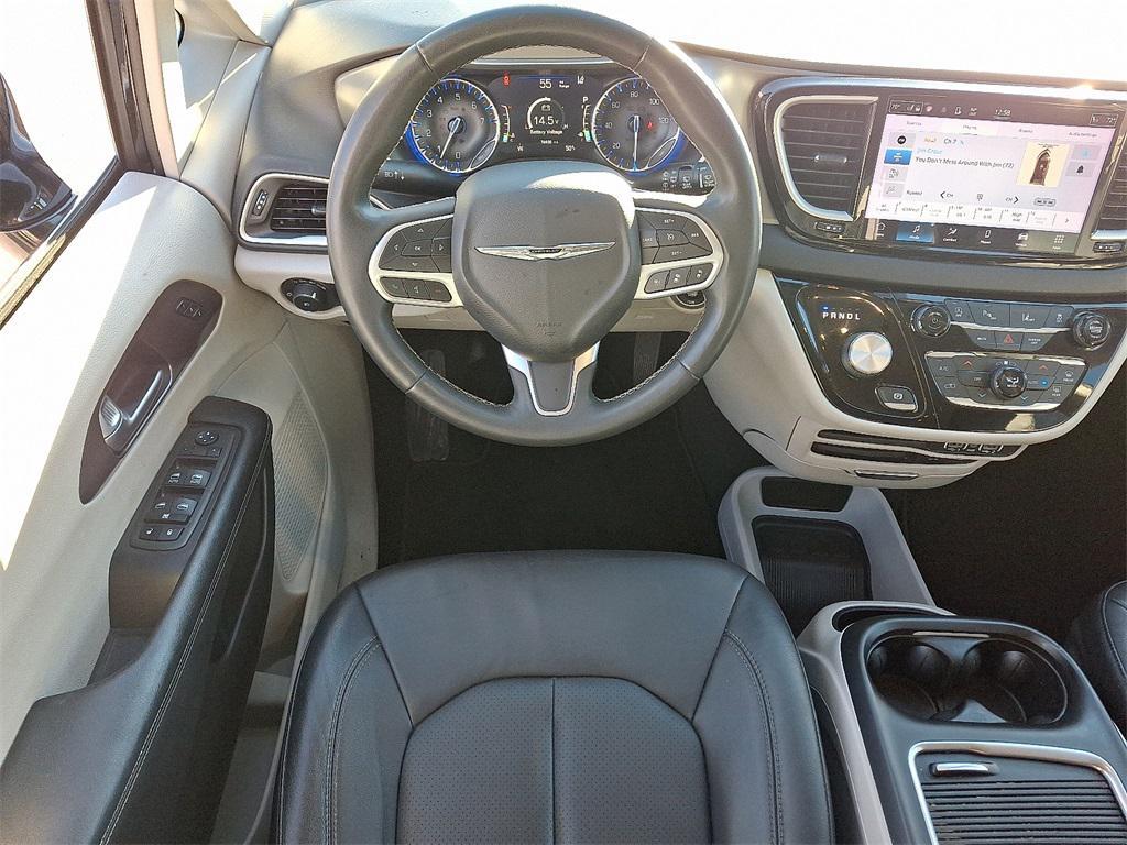 used 2022 Chrysler Pacifica car, priced at $22,987