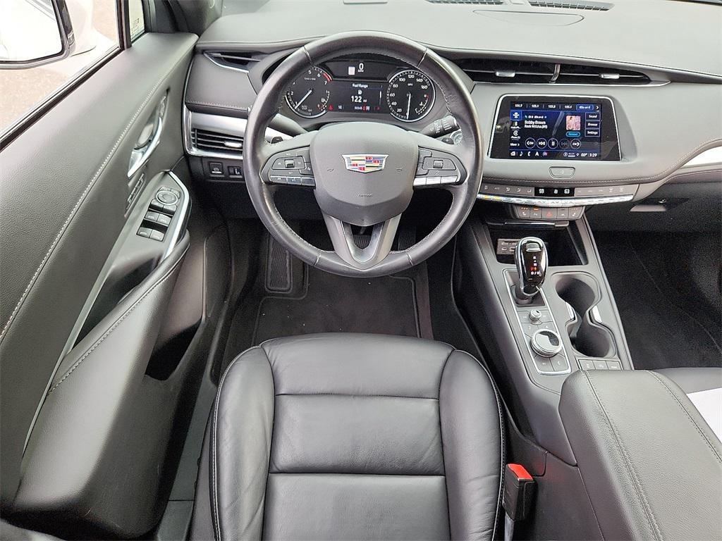 used 2022 Cadillac XT4 car, priced at $30,000