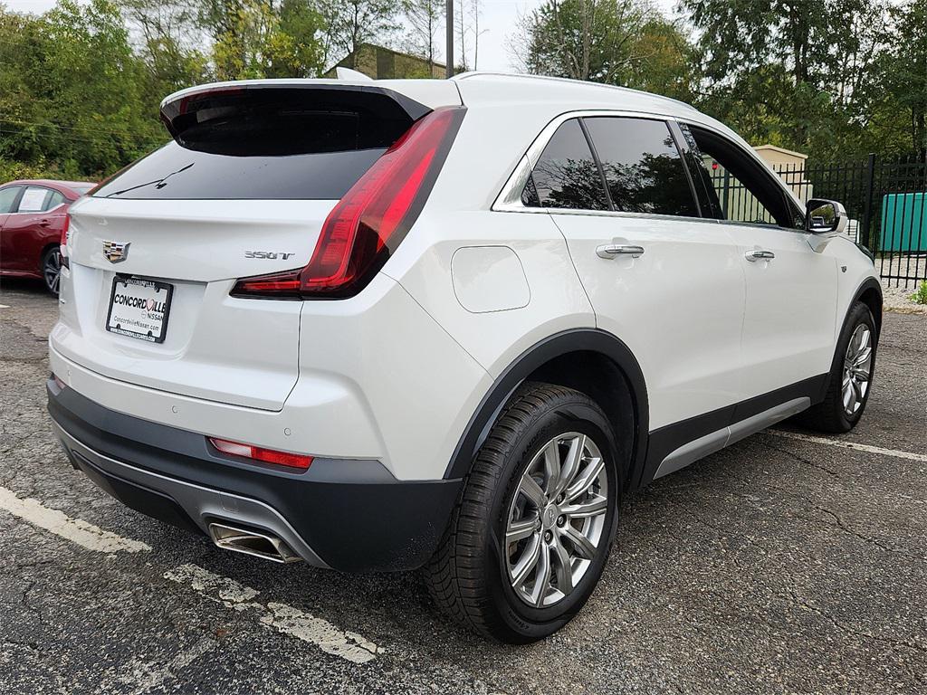 used 2022 Cadillac XT4 car, priced at $30,000