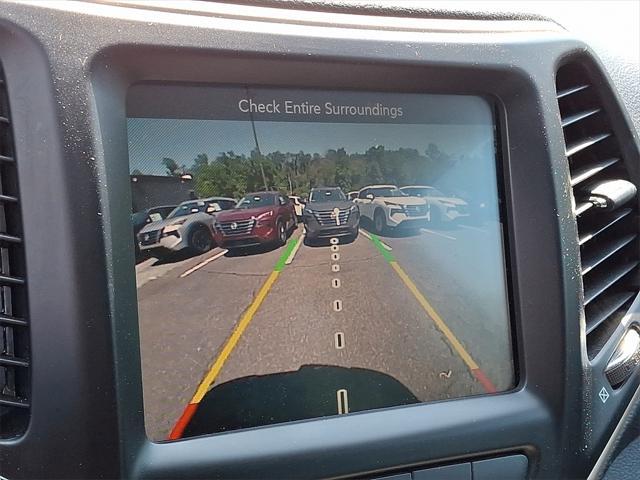 used 2015 Jeep Cherokee car, priced at $12,987
