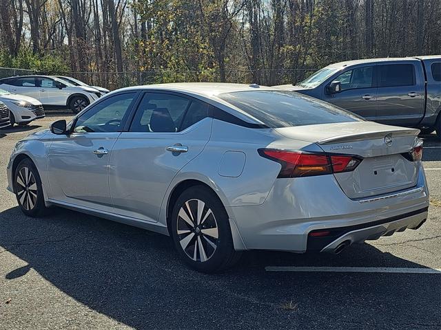 used 2022 Nissan Altima car, priced at $23,395