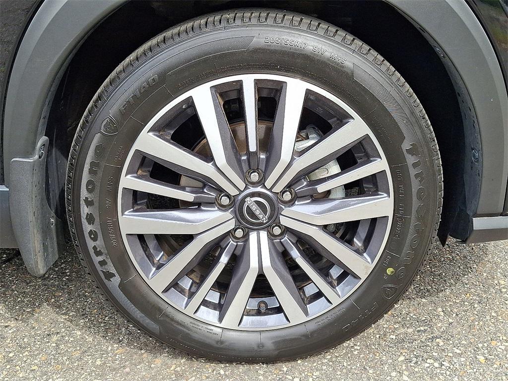 used 2023 Nissan Kicks car, priced at $19,987