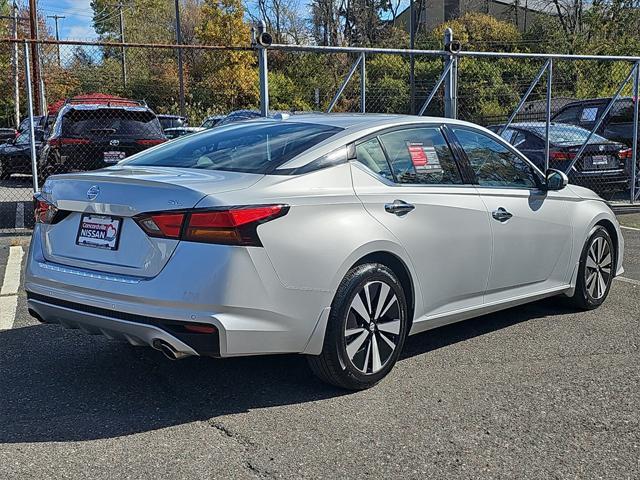 used 2022 Nissan Altima car, priced at $25,021