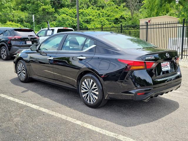 used 2023 Nissan Altima car, priced at $23,652