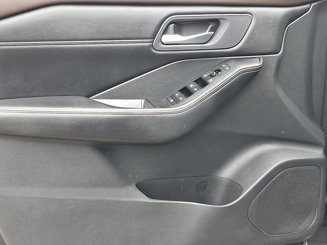 used 2022 Nissan Rogue car, priced at $27,990