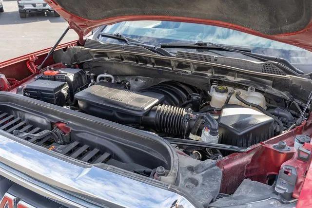 used 2022 GMC Sierra 1500 car, priced at $39,900
