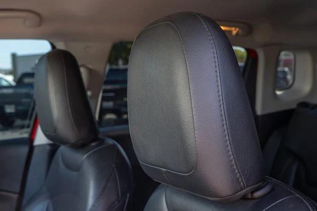 used 2019 Jeep Compass car, priced at $18,000