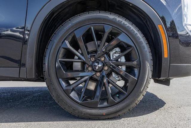 used 2022 Mitsubishi Outlander car, priced at $26,000