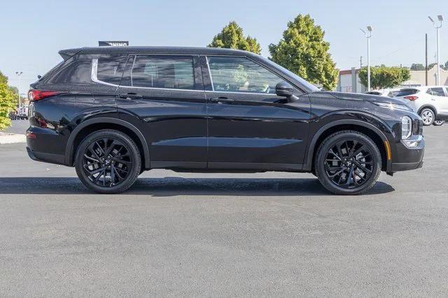 used 2022 Mitsubishi Outlander car, priced at $26,000