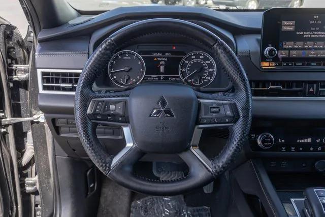 used 2022 Mitsubishi Outlander car, priced at $26,000