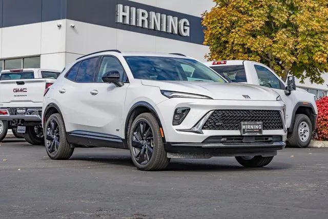 used 2025 Buick Envision car, priced at $31,500