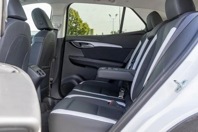 used 2025 Buick Envision car, priced at $31,500