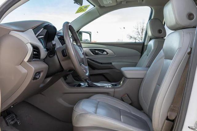 used 2020 Chevrolet Traverse car, priced at $20,621