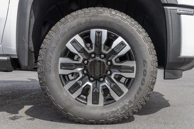 new 2026 GMC Sierra 3500 car, priced at $100,340