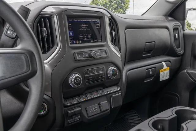 new 2025 GMC Sierra 1500 car, priced at $53,250