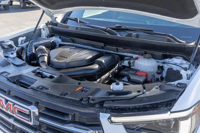 used 2025 GMC Acadia car, priced at $38,900