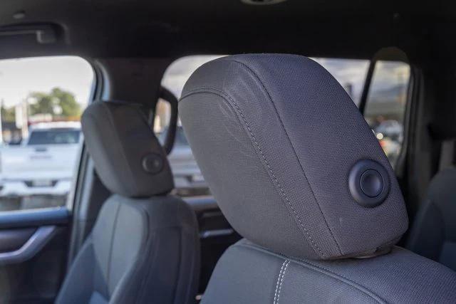 used 2025 GMC Acadia car, priced at $38,900