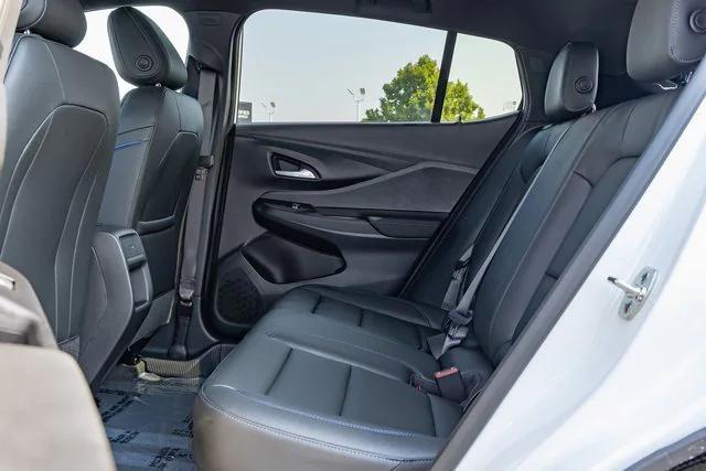 new 2025 Buick Envista car, priced at $28,780