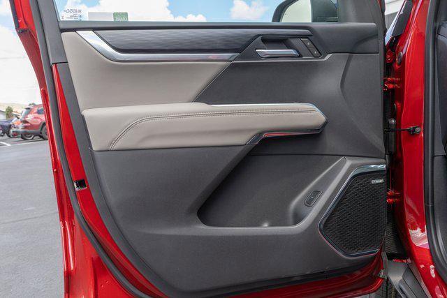 new 2025 GMC Acadia car, priced at $47,140