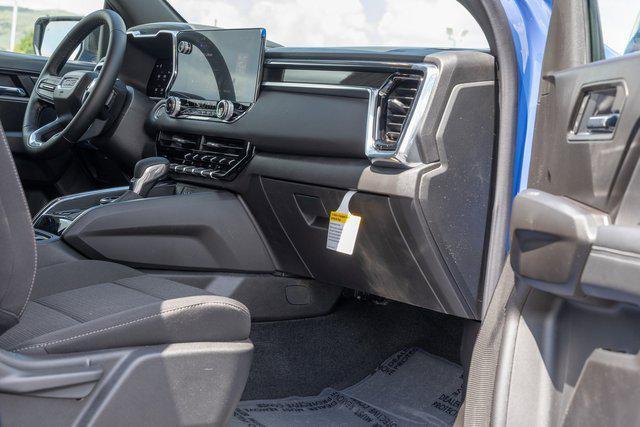 new 2025 GMC Canyon car, priced at $45,975