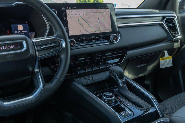 new 2025 GMC Canyon car, priced at $45,975