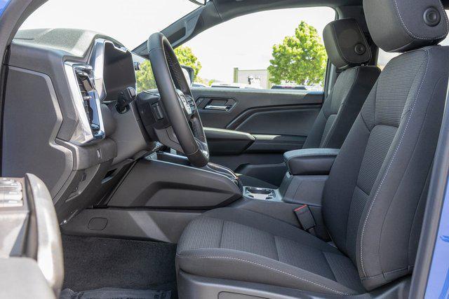 new 2025 GMC Canyon car, priced at $45,975