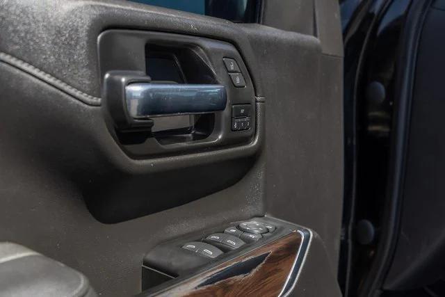 used 2022 GMC Sierra 1500 car, priced at $36,900