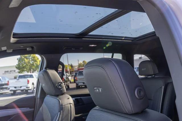 new 2026 Buick Enclave car, priced at $57,805