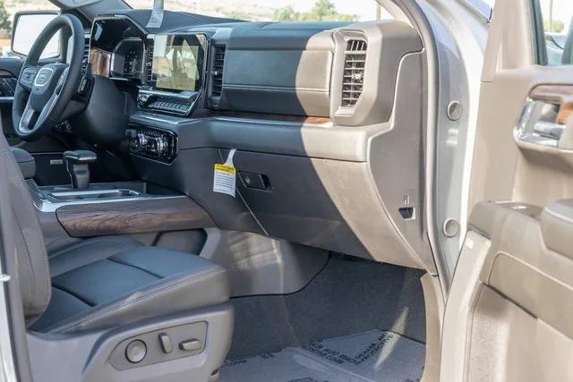 new 2025 GMC Sierra 1500 car, priced at $67,325