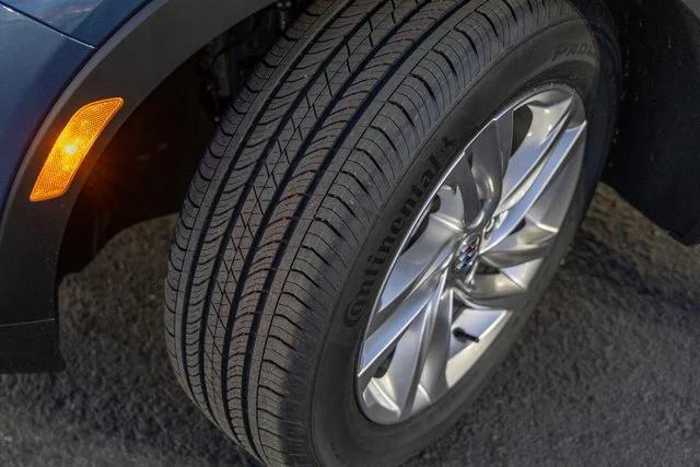 new 2025 Buick Envista car, priced at $25,290