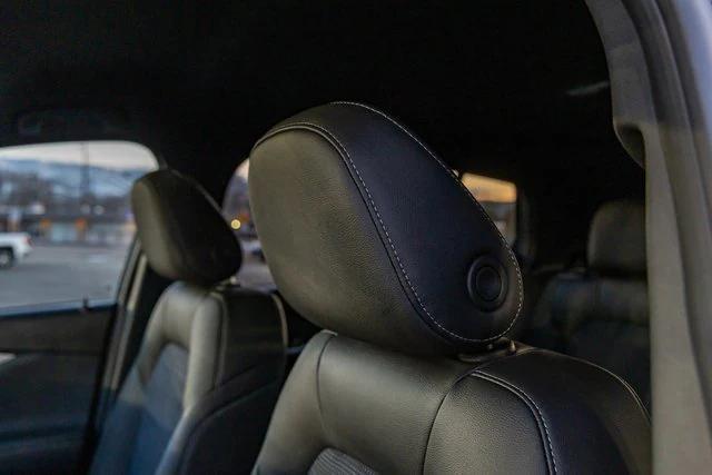 new 2025 Buick Envista car, priced at $25,290