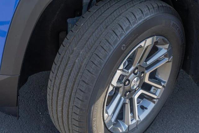 new 2025 GMC Terrain car, priced at $33,890