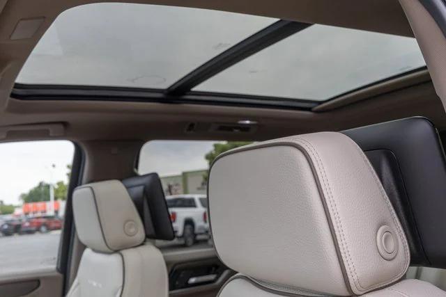 new 2025 GMC Yukon XL car, priced at $97,920